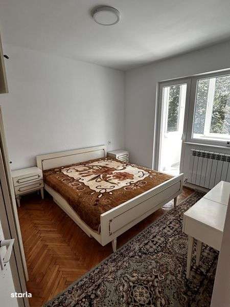 Apartament 4 camere hotelier (minim 3 nopti ) sau termen lung - Imagine principală: 4/7