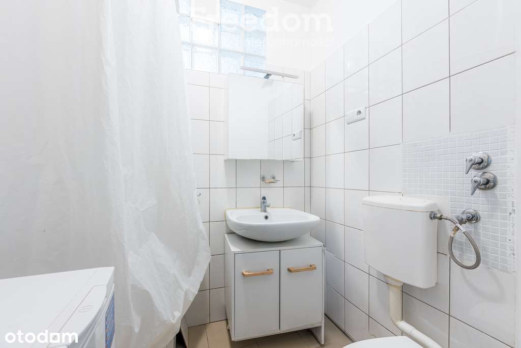 Kawalerka w sercu Nowego Miasta-10