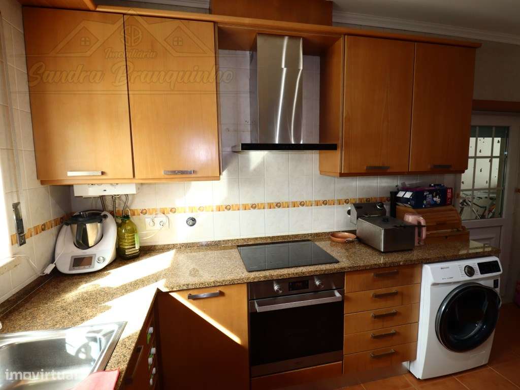 Moradia T3 com garagem e logradouro-10