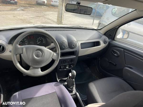 Dezmembrari Dacia Sandero 1.4 Benzina / 2010 - 6