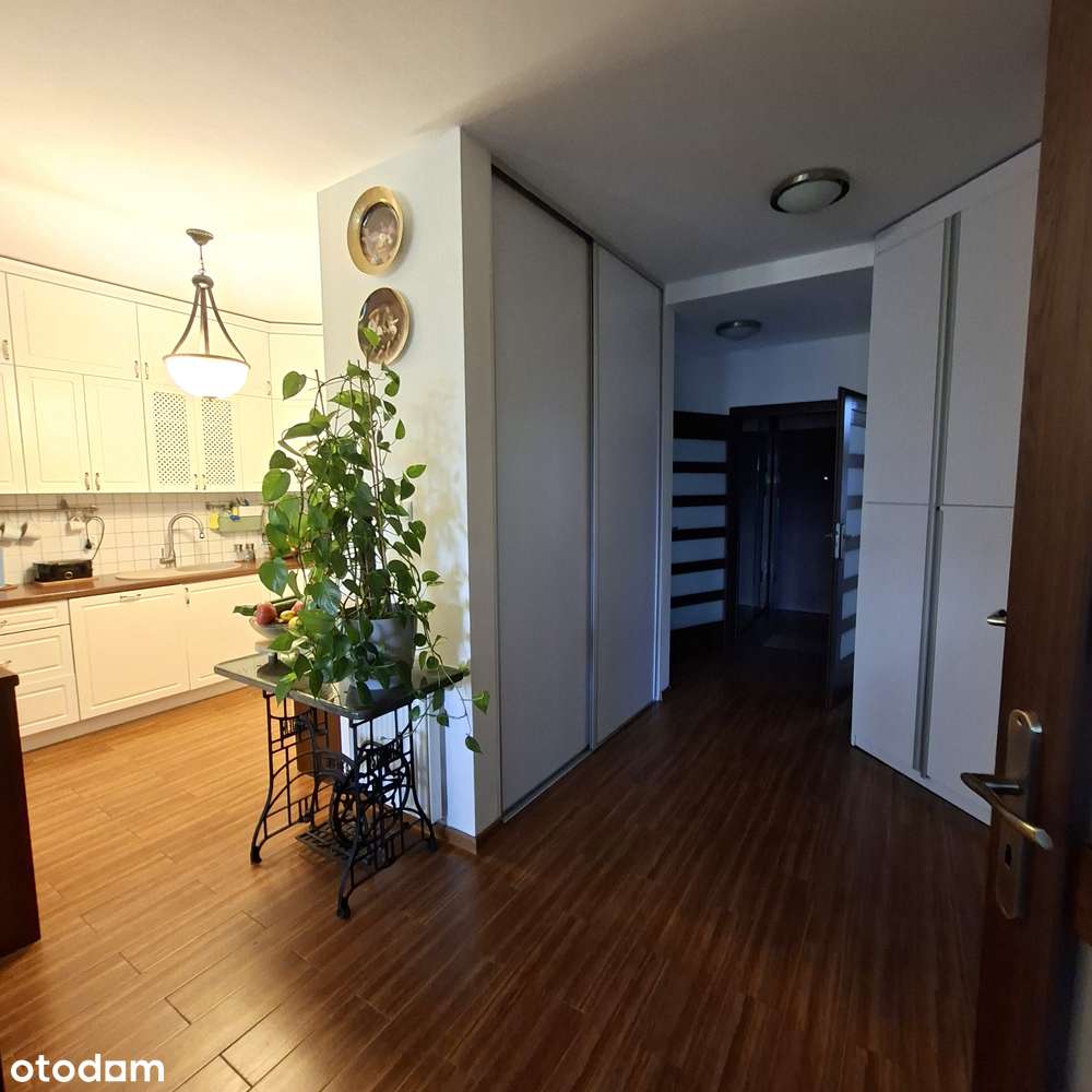 Aleksandrów Łódzki. Elegancki apartament z miejscem parkingowym-8