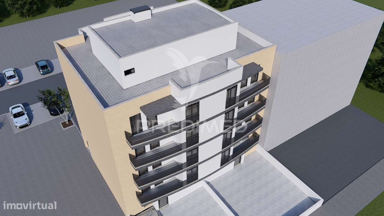 Loja com WC e amplo terraço na Quinta Flamenga, Vialonga - Grande imagem: 4/11