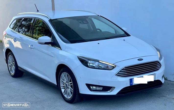 Ford Focus SW 1.5 EcoBlue S&S TITANIUM STYLE - 8