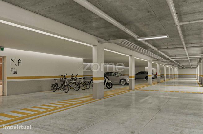 Apartamento T3 - Brito Capelo 1023-11