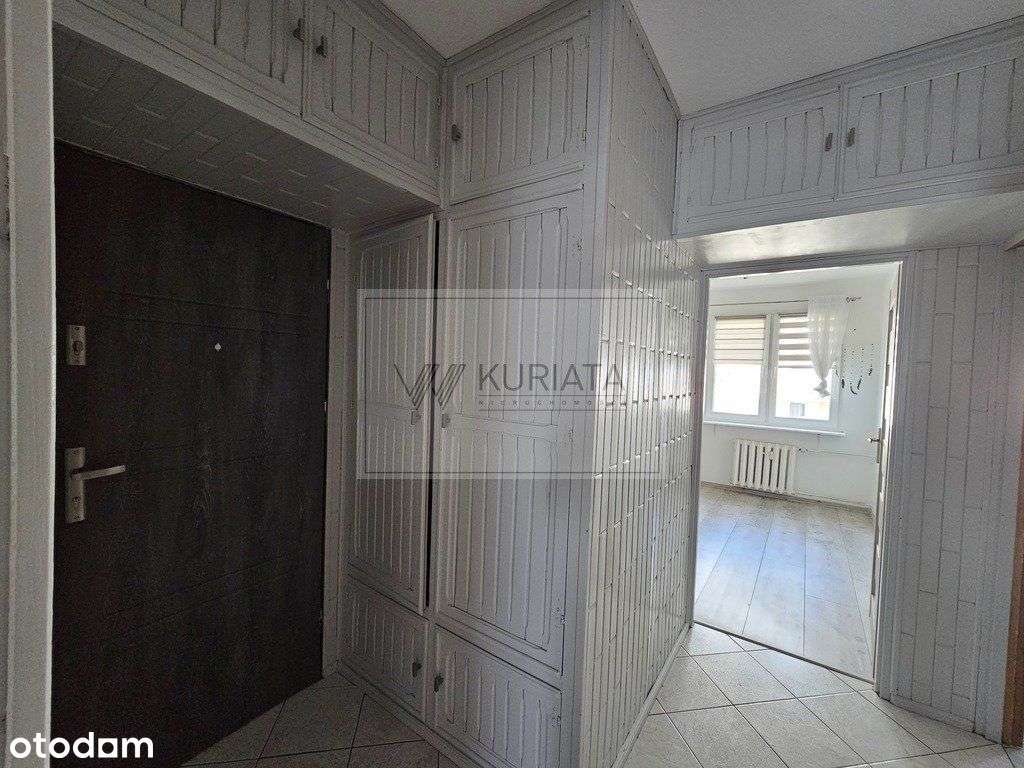 Pierwsze piętro 3 pokoje z balkonem-9