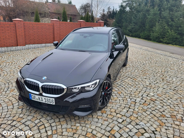 BMW Seria 3 320d M Sport - 2