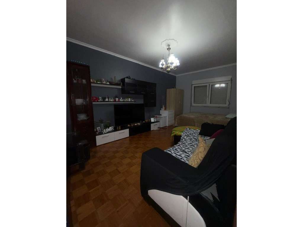 Imperdível T2 na Amadora! - Grande imagem: 5/7