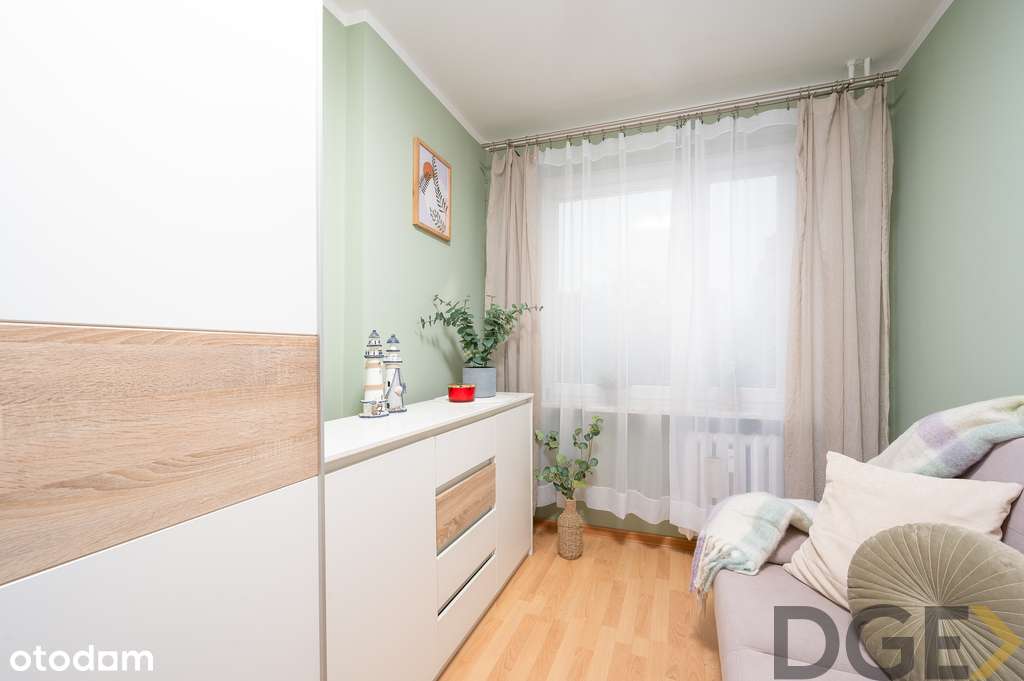 Przestronne z balkonem i osobną kuchnią - Pełny obrazek: 2/9