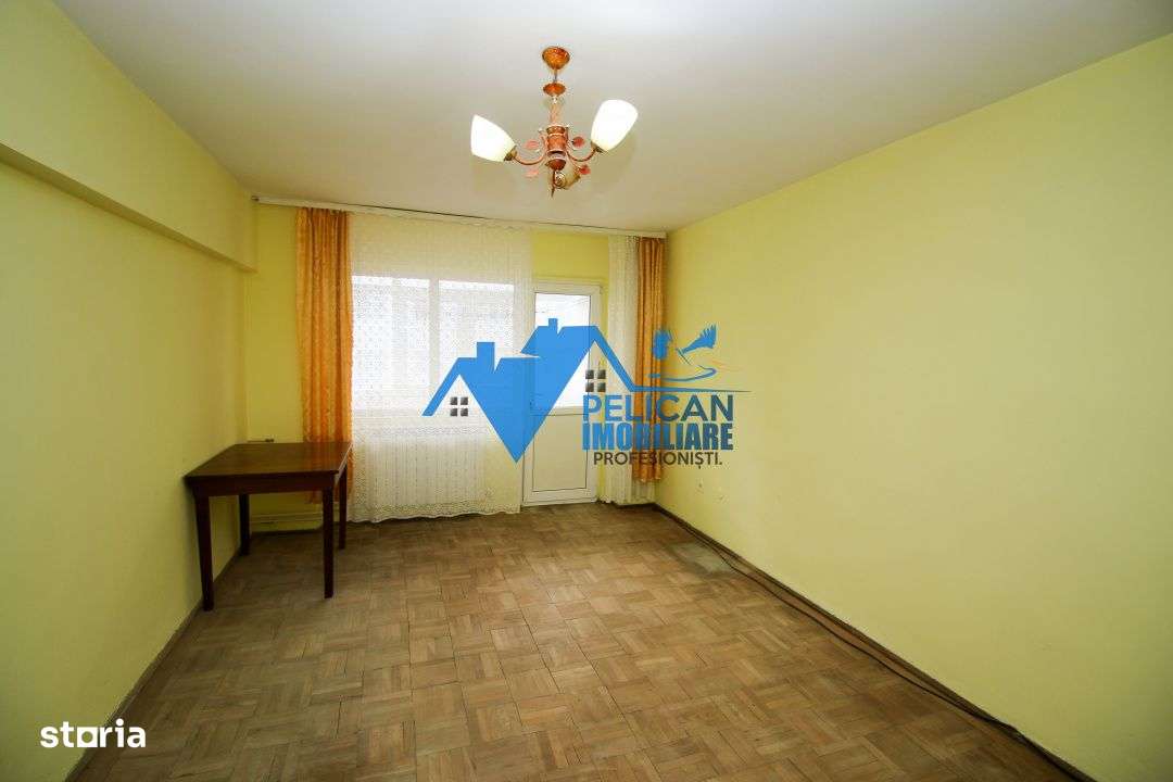 Piata Noua, 3 camere, Etajul 1, decomandat, centrala proprie-0