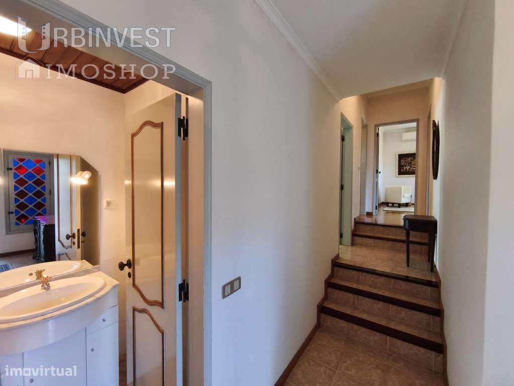 Magnífica Moradia T6 a 400m da Marina, em Vilamoura-36