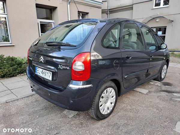 Citroën Xsara Picasso 1.6 16V Exclusive - 3