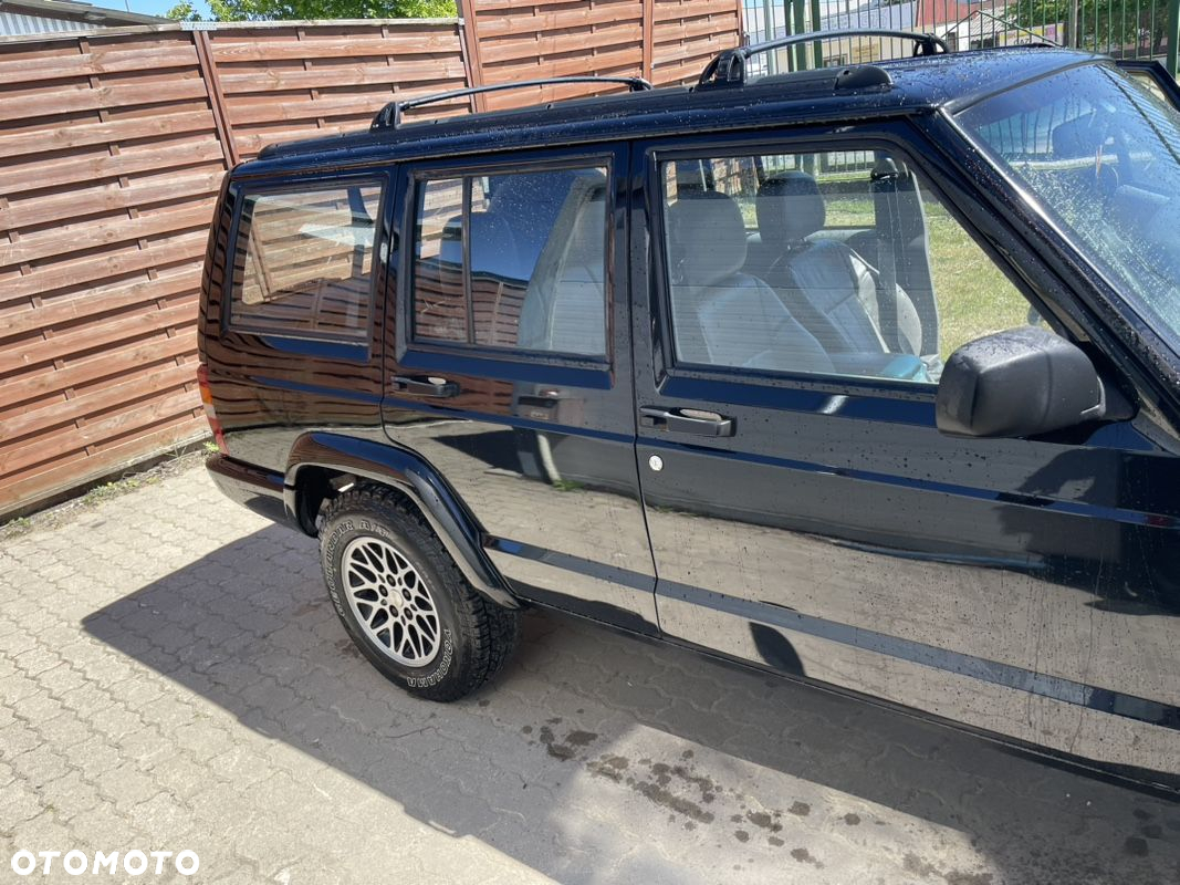 Jeep Cherokee 4.0 Limited - 7