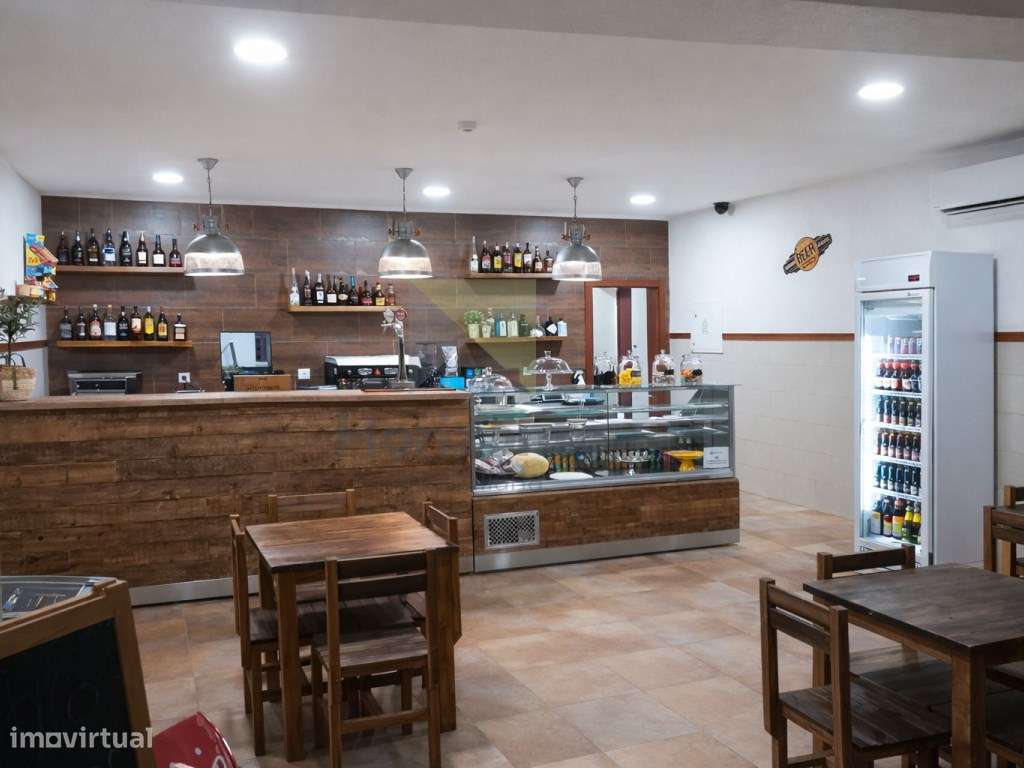 CAFÉ / RESTAURANTE - R/C E 1.º ANDAR-6