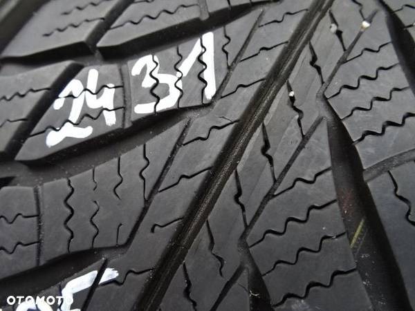 205/60/R16 92H GOODYEAR ULTRA GRIP PERFORMANCE - 9