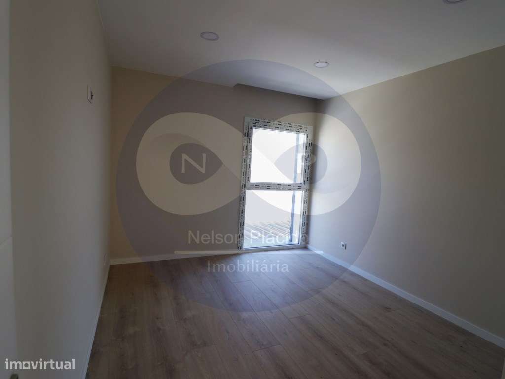 Moradia Independente T5, com piscina, em Ponte do Rol - Torres Vedr...-13