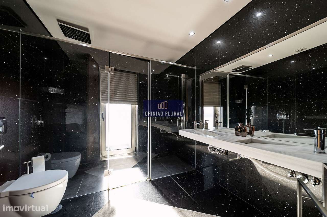 Moradia T4 de Luxo com Piscina  Arcozelo Vila Nova de Gaia-18