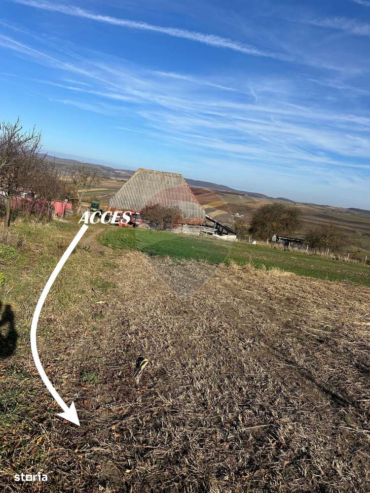 DE VANZARE - teren in ograda - Imagine principală: 2/4