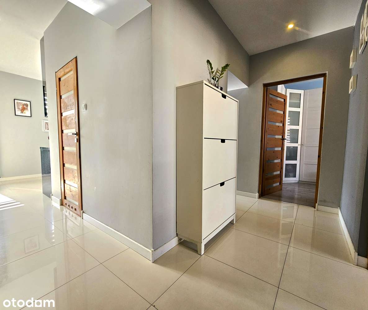 Przestronne 3-pokojowe mieszkanie gotowe do zamieszkania z AGD w cenie - Pełny obrazek: 4/11