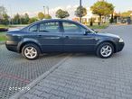 Volkswagen Passat 2.0 Comfortline - 12