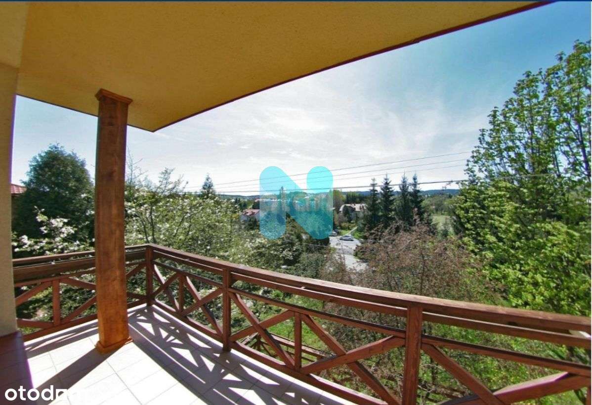 Sanok, pensjonat, 9,4 na Bookingu-3