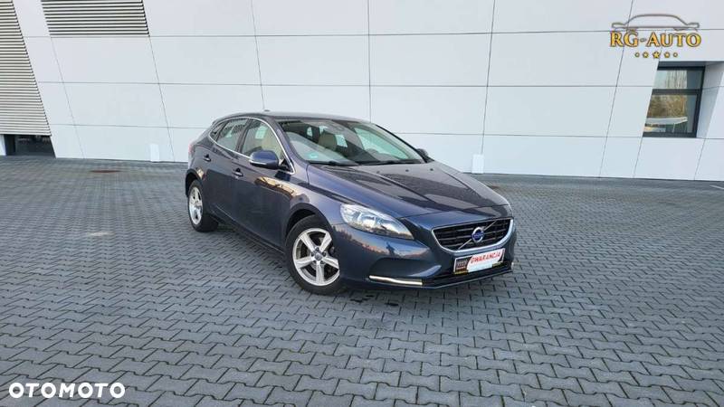 Volvo V40 - 2