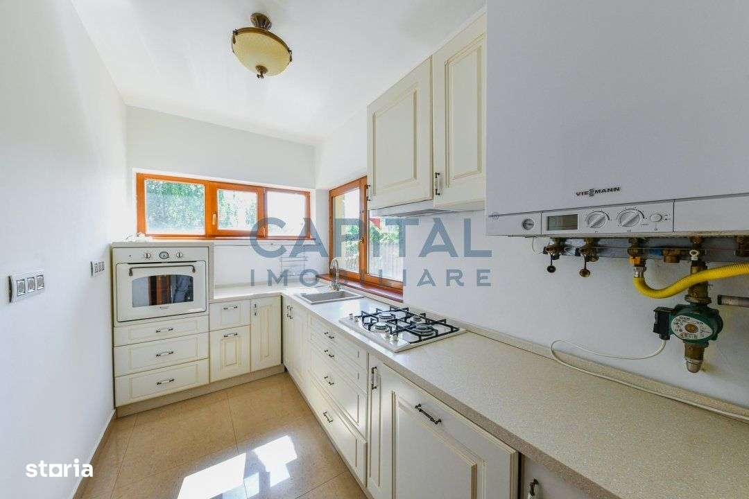 Casa in zona Eugen Ionesco - Imagine principală: 4/19