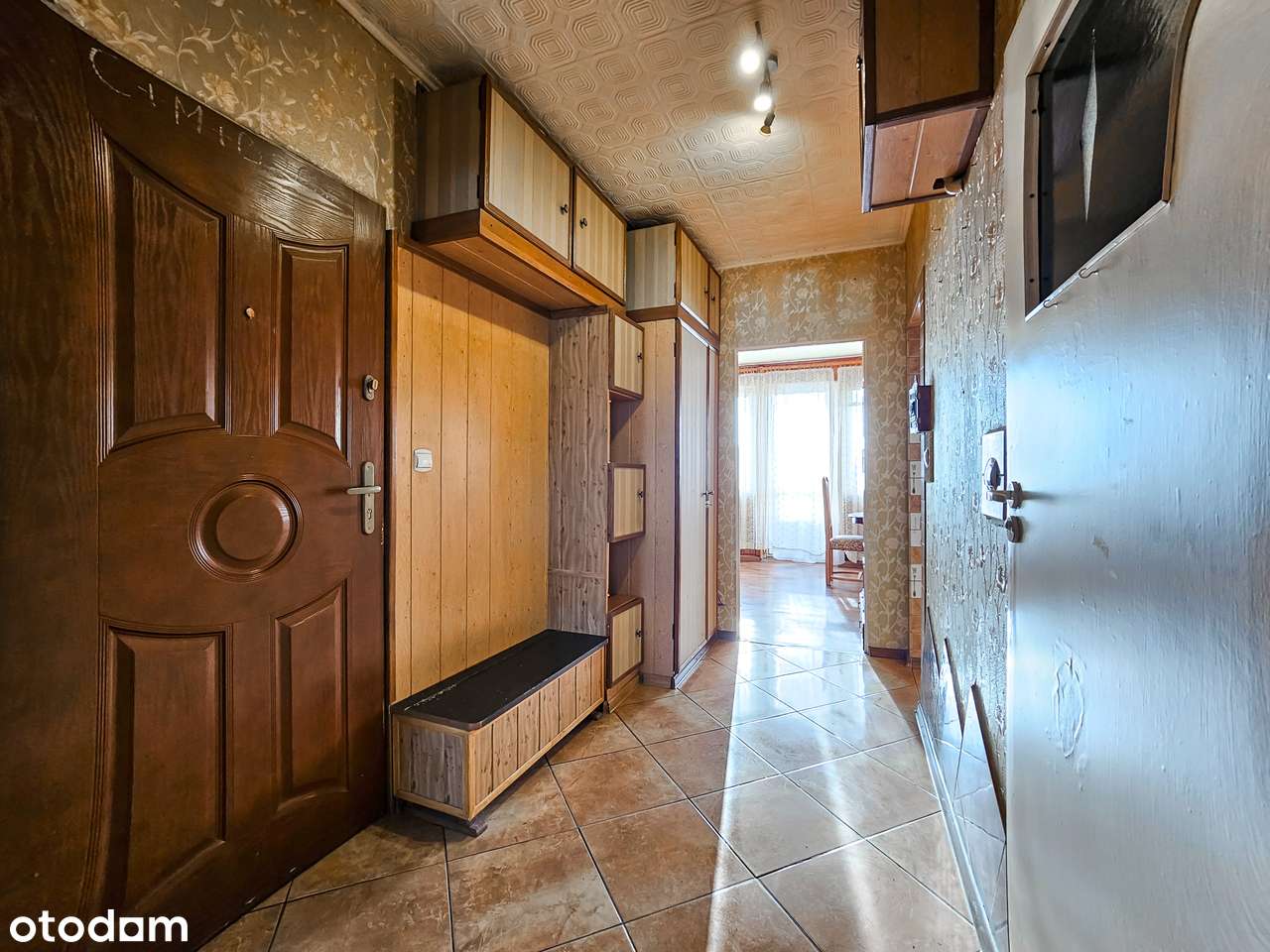 Przestronne M-4 Osiedle Korfantego w niskim bloku!-8