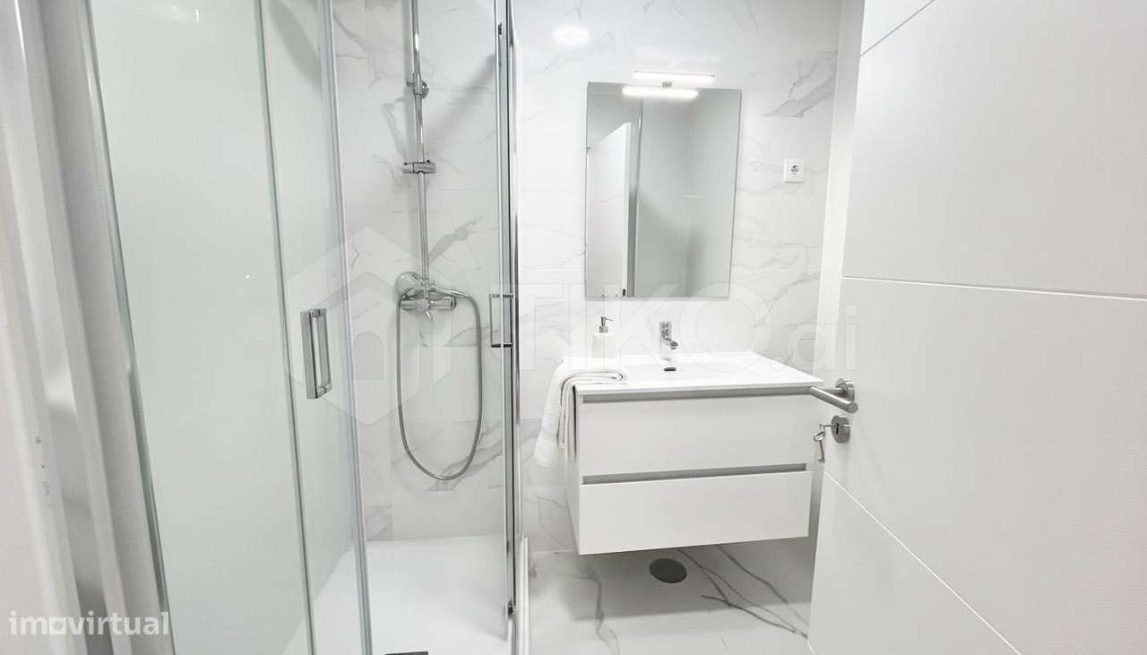 T1 Totalmente remodelado na Amadora – Pronto a habitar | Excelente loc-2