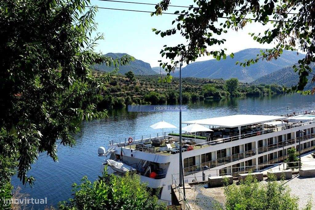 Moradia antiga, simples, térrea. Portugal, Figueira de Castelo Rodr...-5