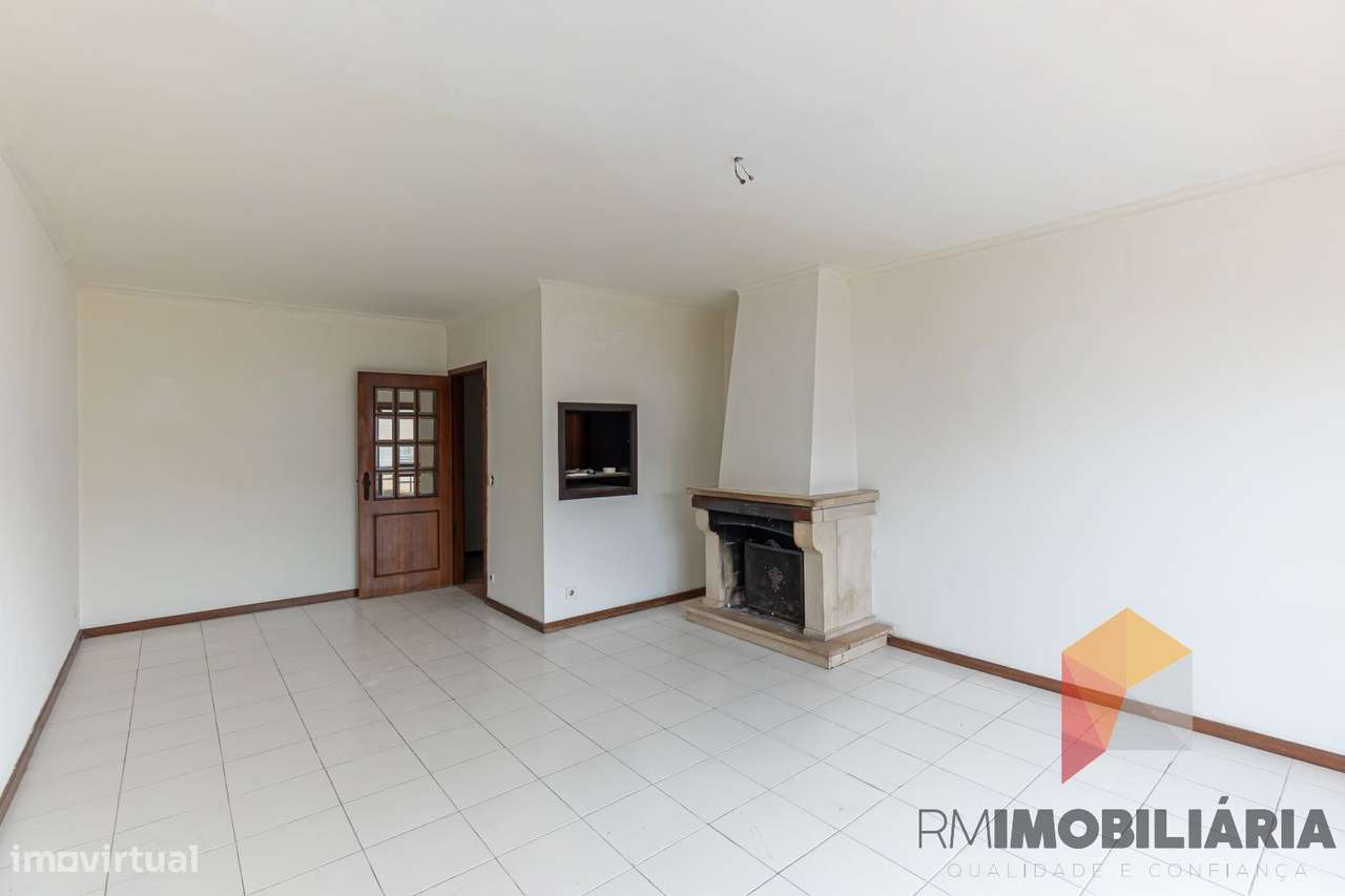 Apartamento T3 no centro de Matosinhos-6