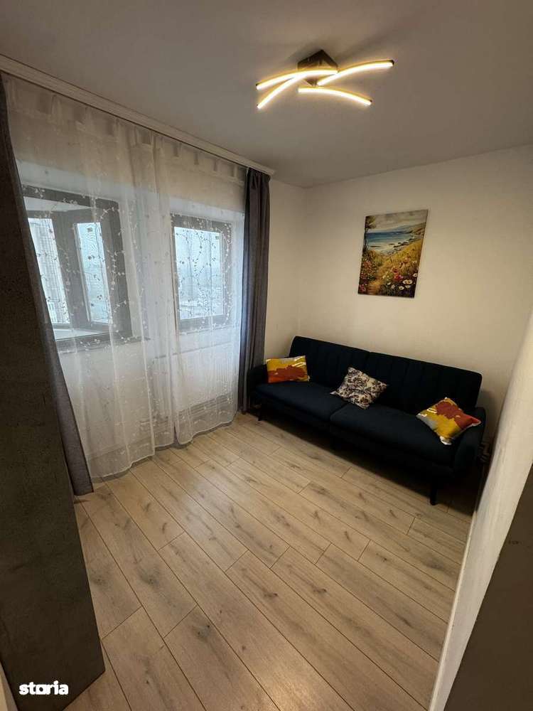 Bd 1 Decembrie,mobilat utilat,vedere la mare ! - Imagine principală: 4/16