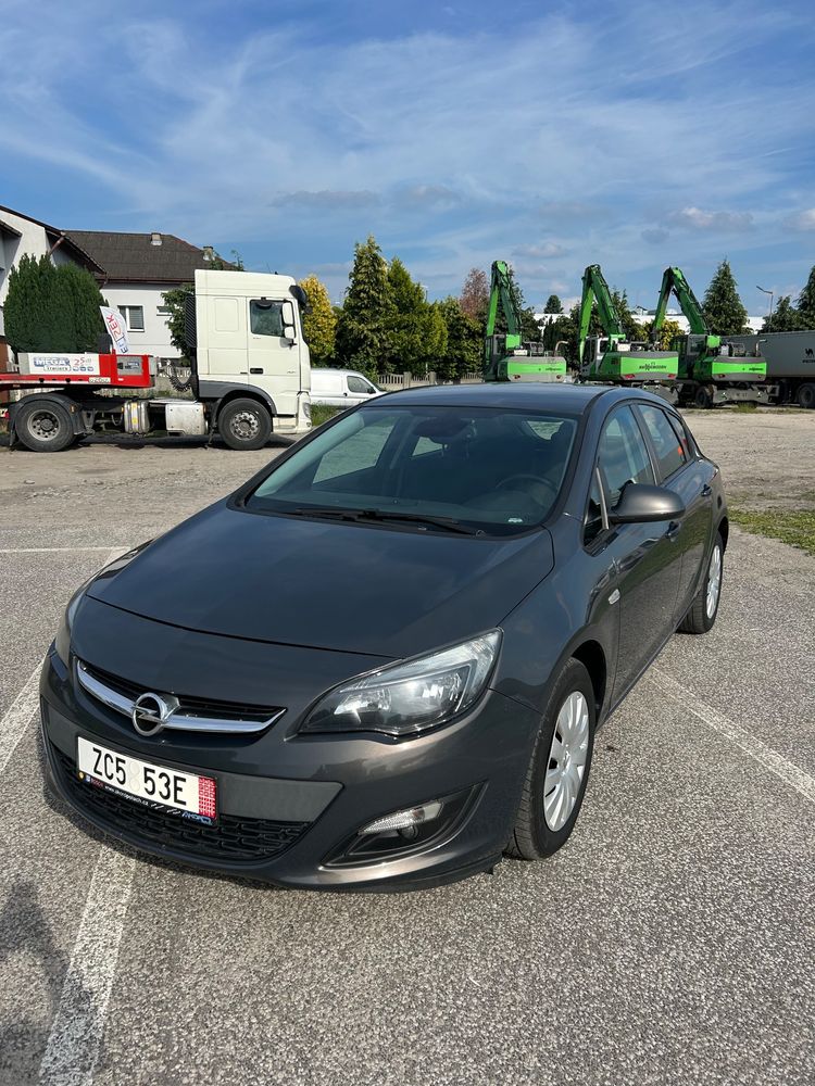 Opel Astra J 1.4 Turbo 2015