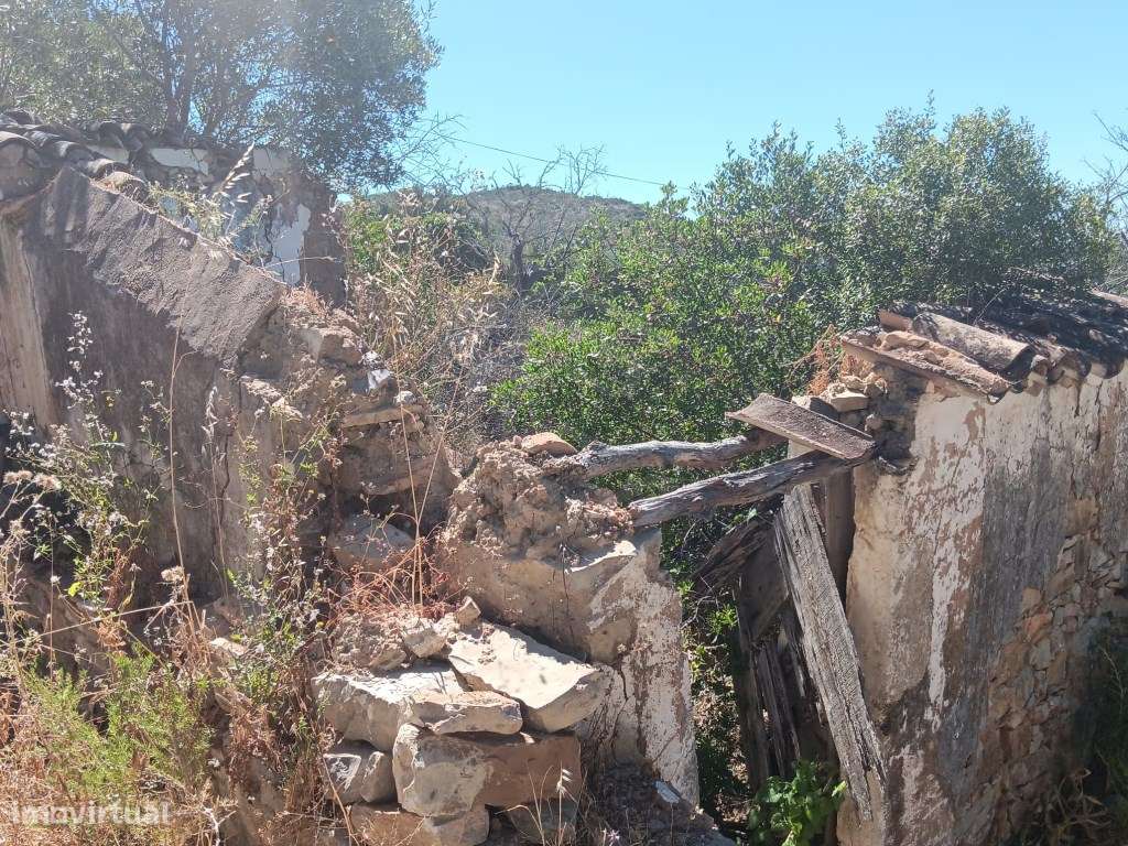 Terreno com ruína, vista mar, Santa Bárbara de Nexe, Faro, Algarve-10