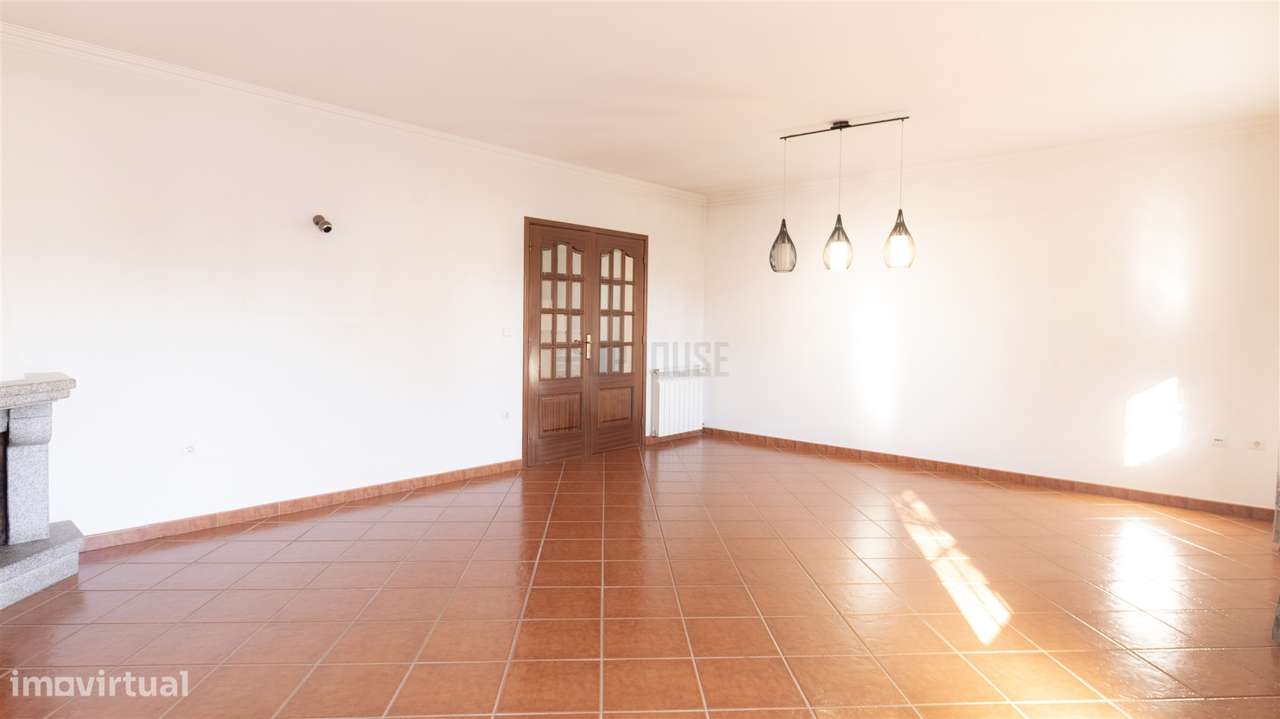 Moradia Geminada T3+1 – Viso Norte, Viseu-5