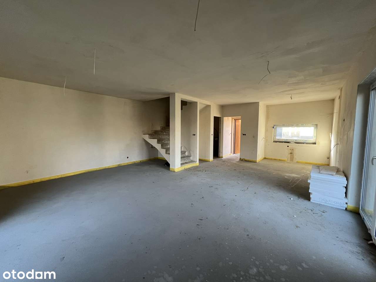 OKAZJA! Lokal 104 m²| duży ogród| LUBOŃ, ul. Bliska!-9