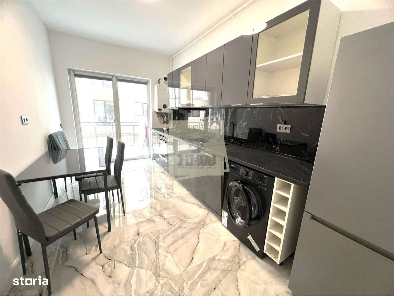 Dezvoltator vând studio 40 mp utili parcare boxa in Selimbar - Imagine principală: 3/7