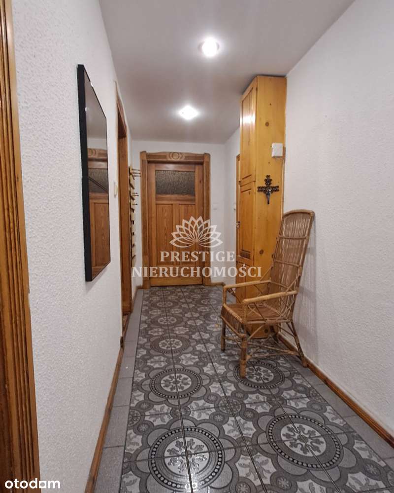 Stylowe mieszkanie w odnowionej kamienicy-4