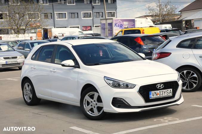 Hyundai I30 1.4 100CP 5DR M/T Highway - 2