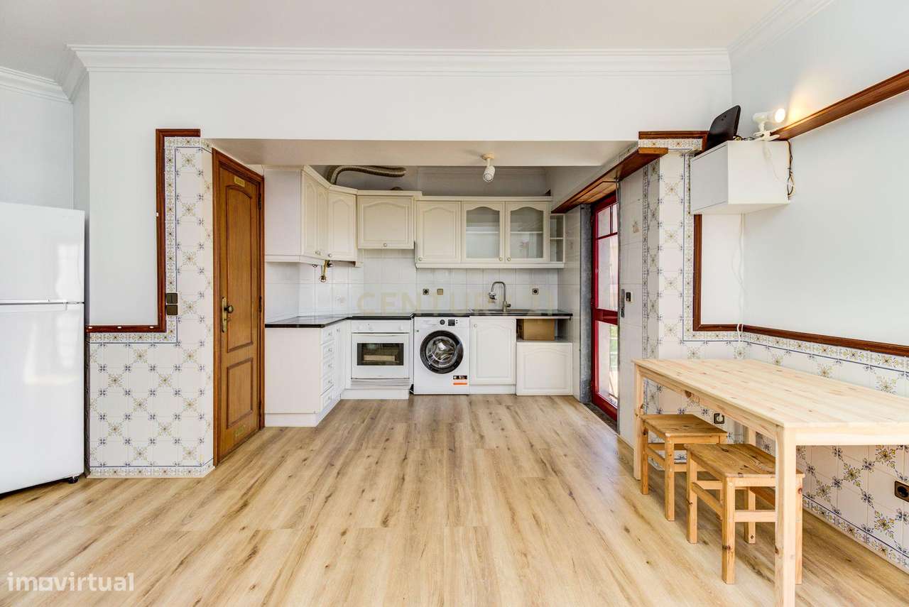 Arrendamento de Curta Duração (7 Meses), na Costa da Caparica, Almada - Grande imagem: 4/16