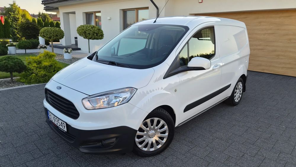 Ford Transit Courier 2017