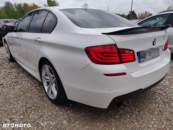 BMW Seria 5 535i Sport-Aut - 3