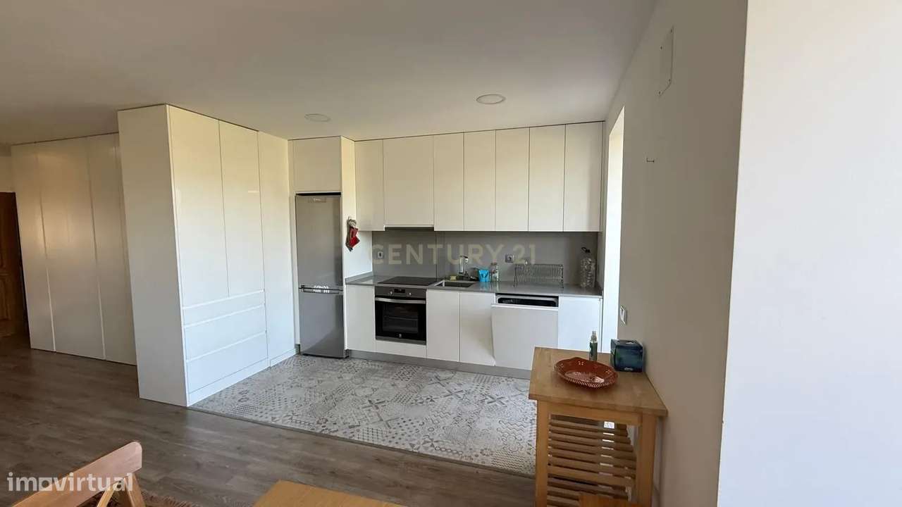 T2 renovado no coração de Braga-3