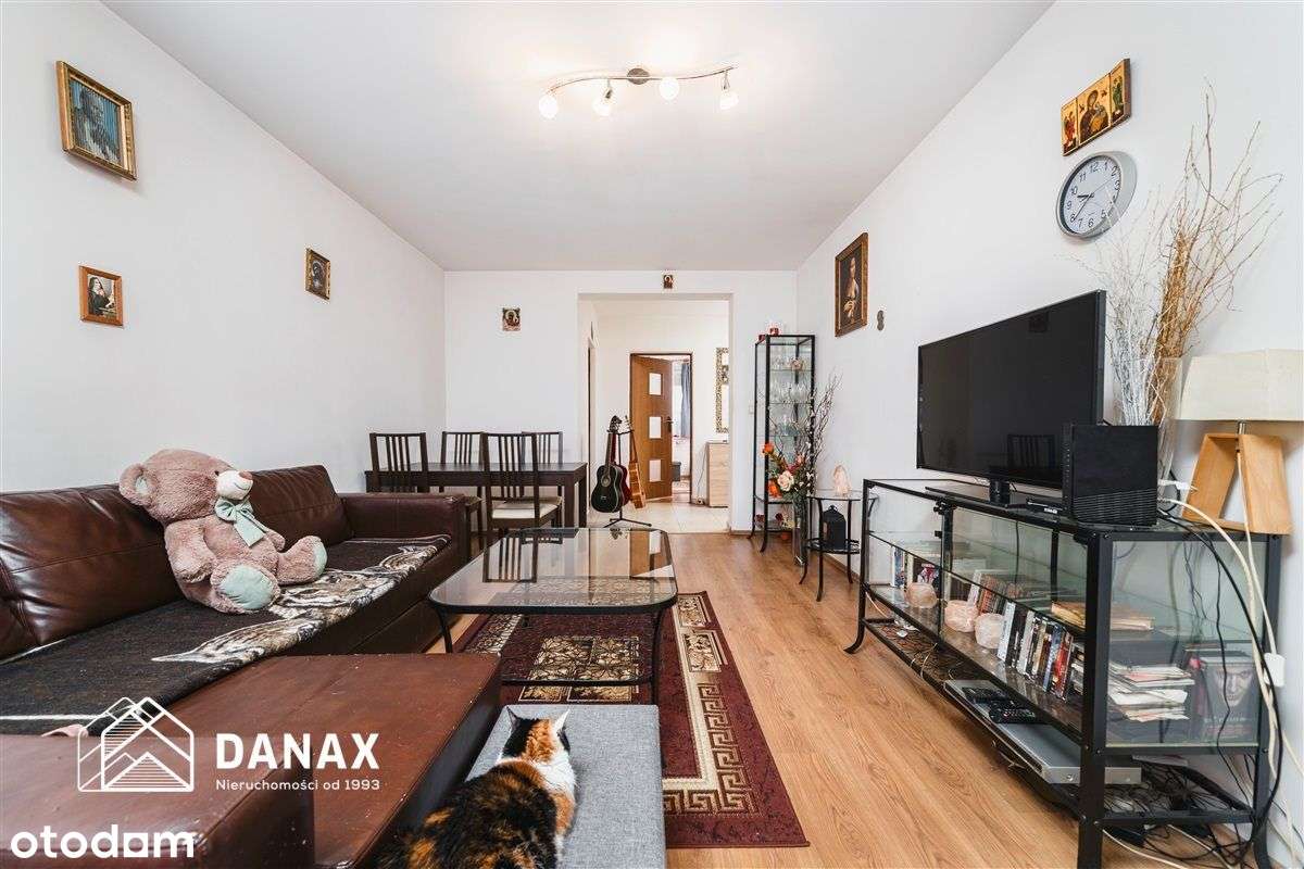 Borkowska! Duże 3 pokoje, komórka, balkon, taras-1