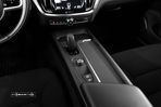 Volvo V60 2.0 B4 Momentum Geartronic - 12