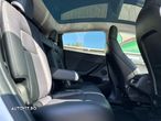 Tesla Model Y Long Range Dual Motor AWD - 37