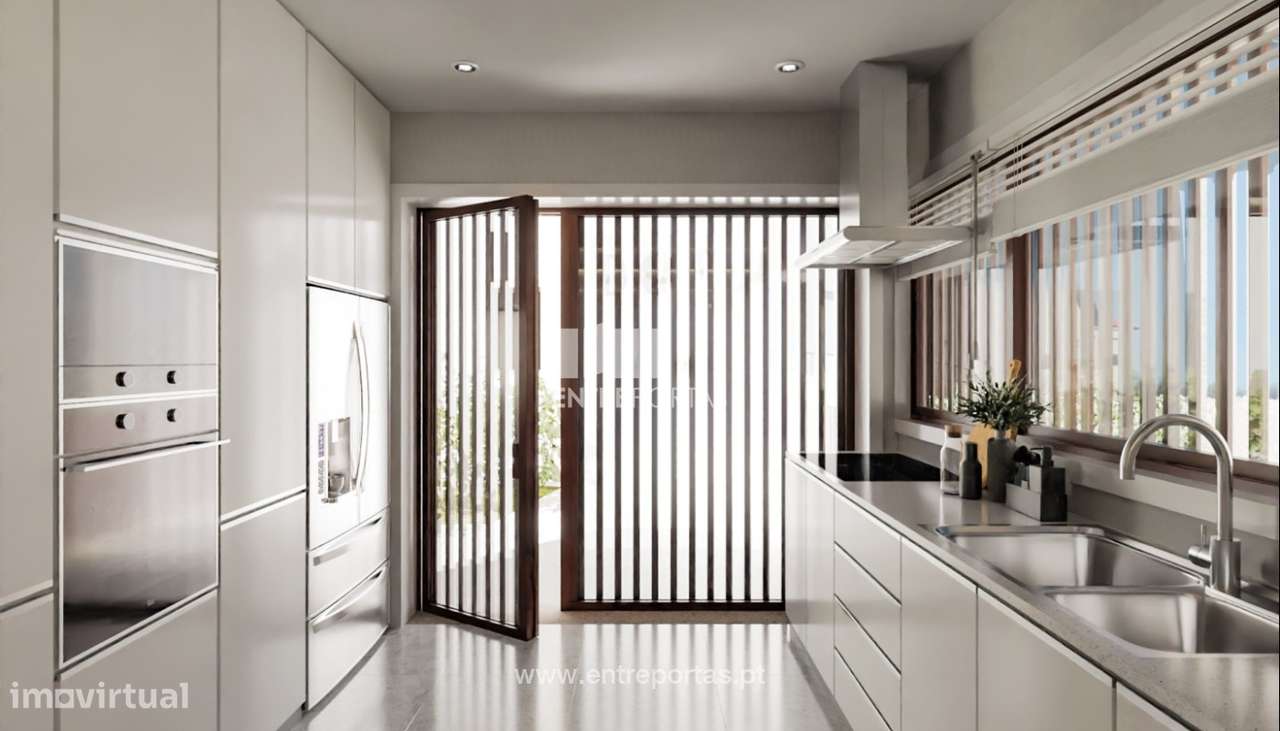 Venda de Moradia V4 no centro de Vila do Conde - Grande imagem: 5/23