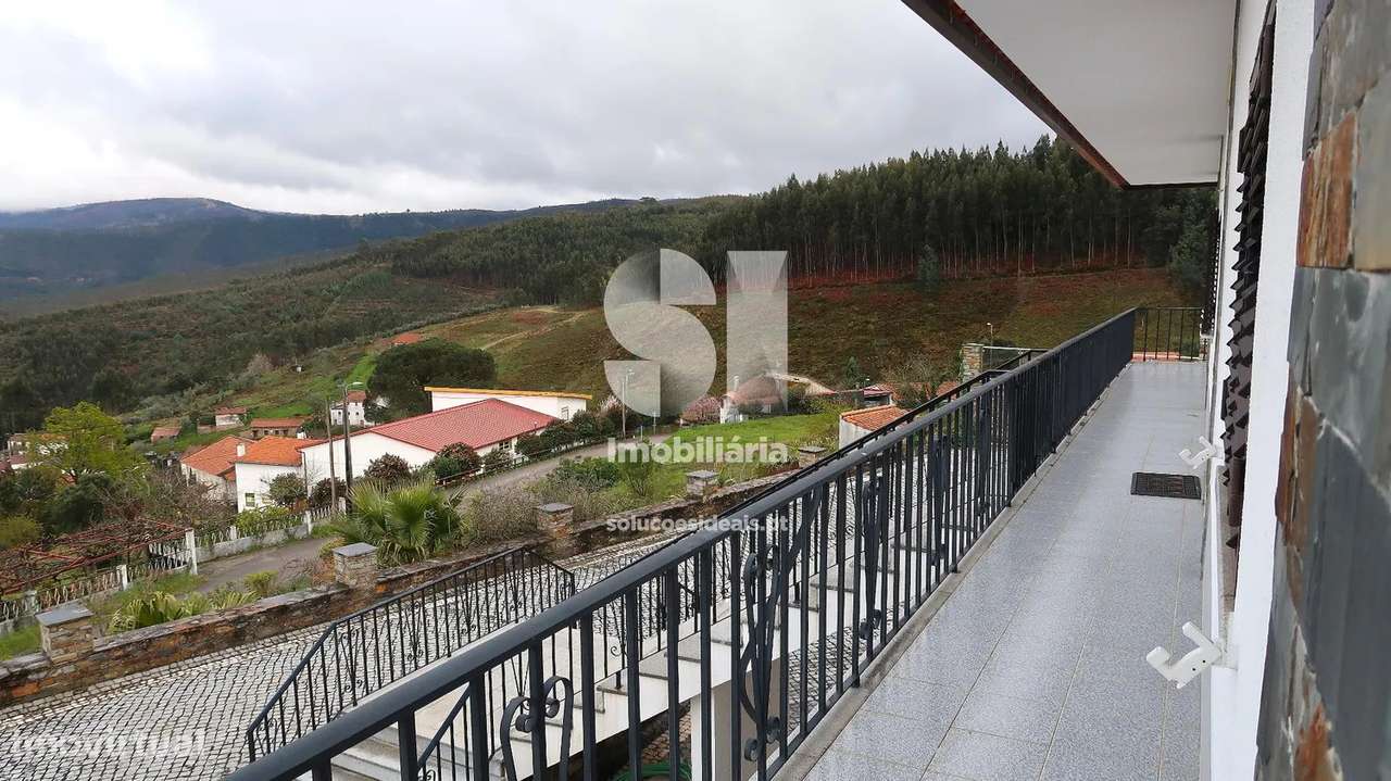 Moradia Isolada T2+2 DUPLEX - Grande imagem: 4/45