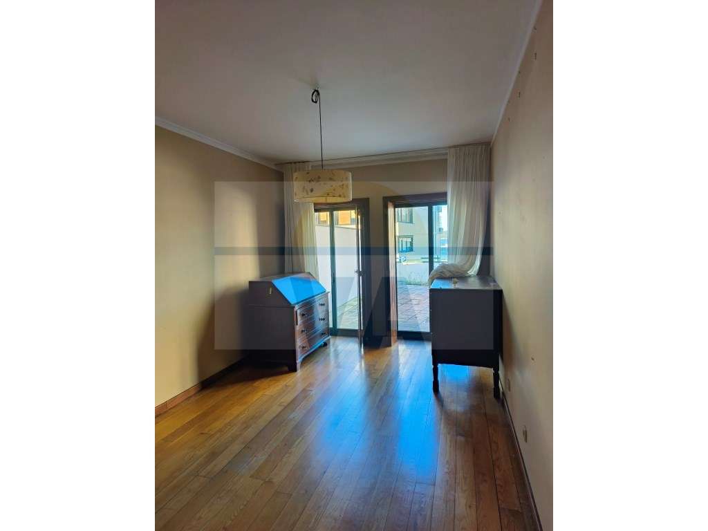 Moradia V4 em Caminha com vista Rio.-24