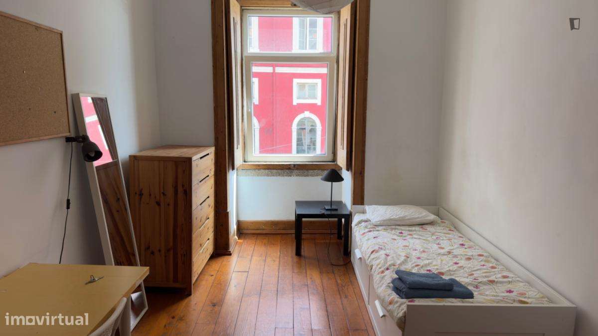 Quarto - localizado em Santa Apolónia Lisbon - Grande imagem: 4/6