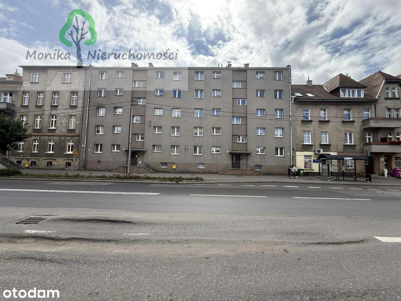 Dwa pokoje- nowe okna, nowa instalacja elektryczna-14